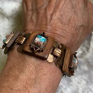 🍀VTG Artisan Copper and Turquoise Bracelet